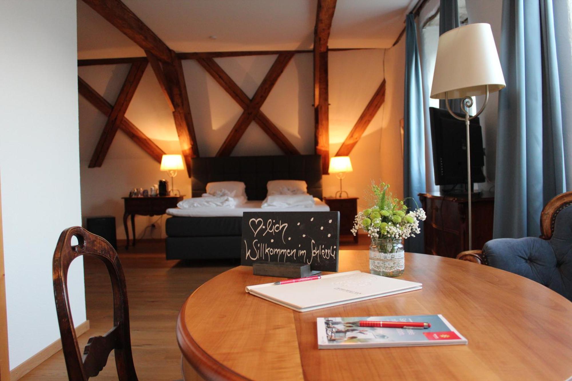Hotel Restaurant Schloessli Sax Екстериор снимка